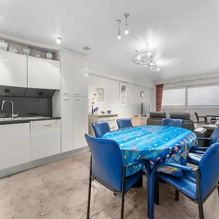 Apartment Seafront With Garage Blankenberge