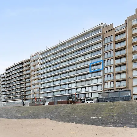 Seafront With Garage Apartment Blankenberge